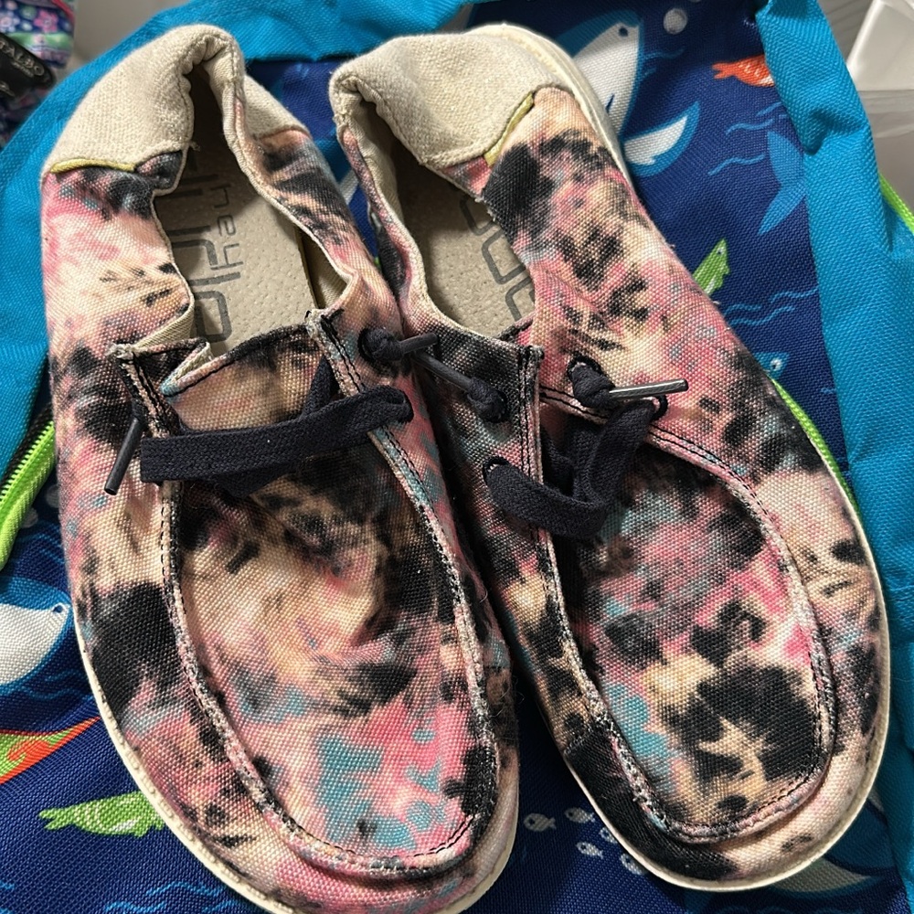 Colorful Tie-Dye Casual Shoes hey dude size 6